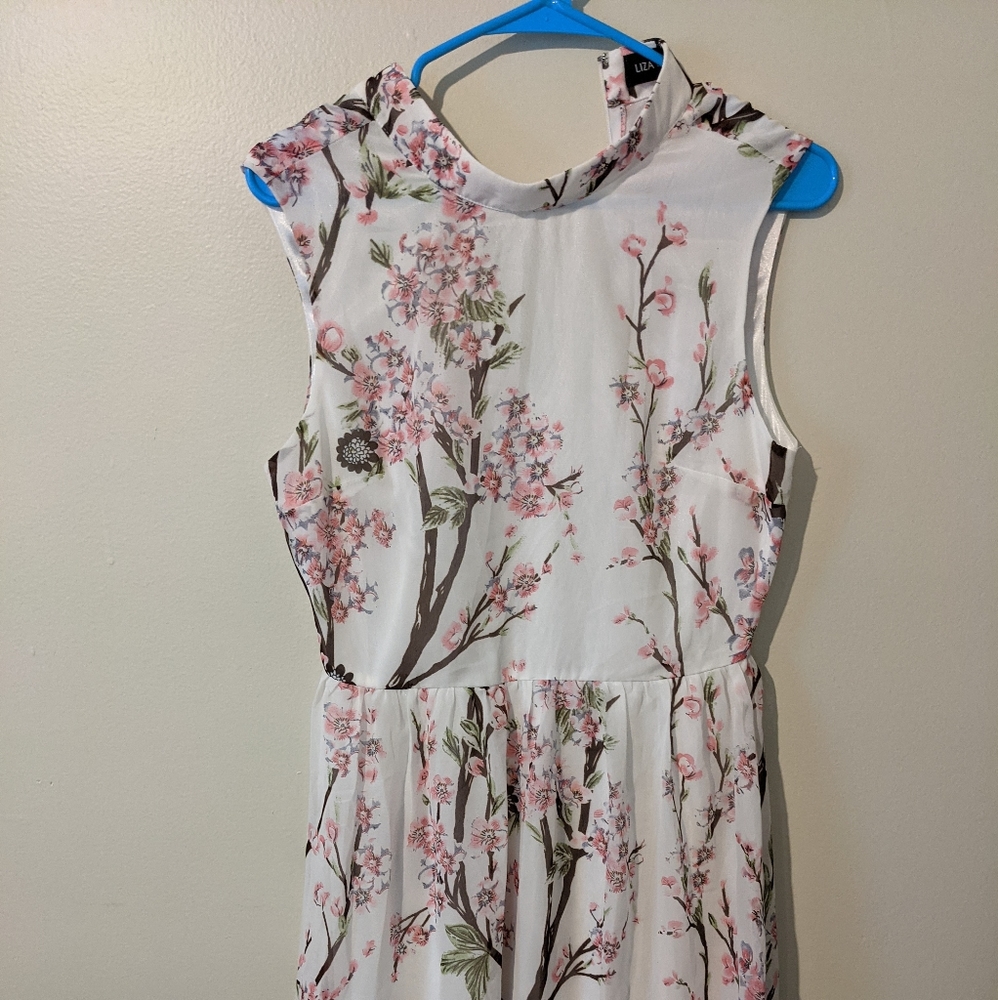 COPY - Liza Luxe floral dress Size M (Modcloth)